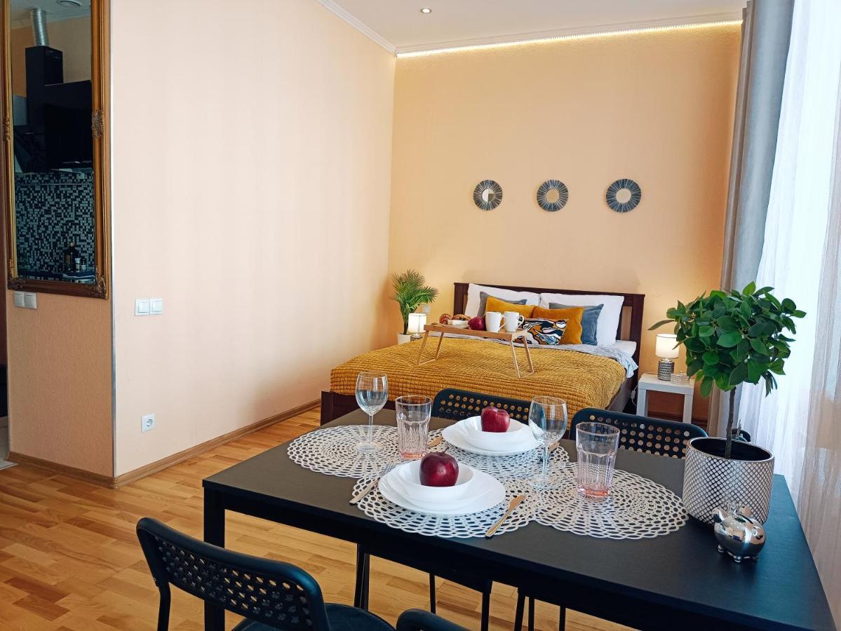 Centrally Located Studio Apartment Рига Екстер'єр фото