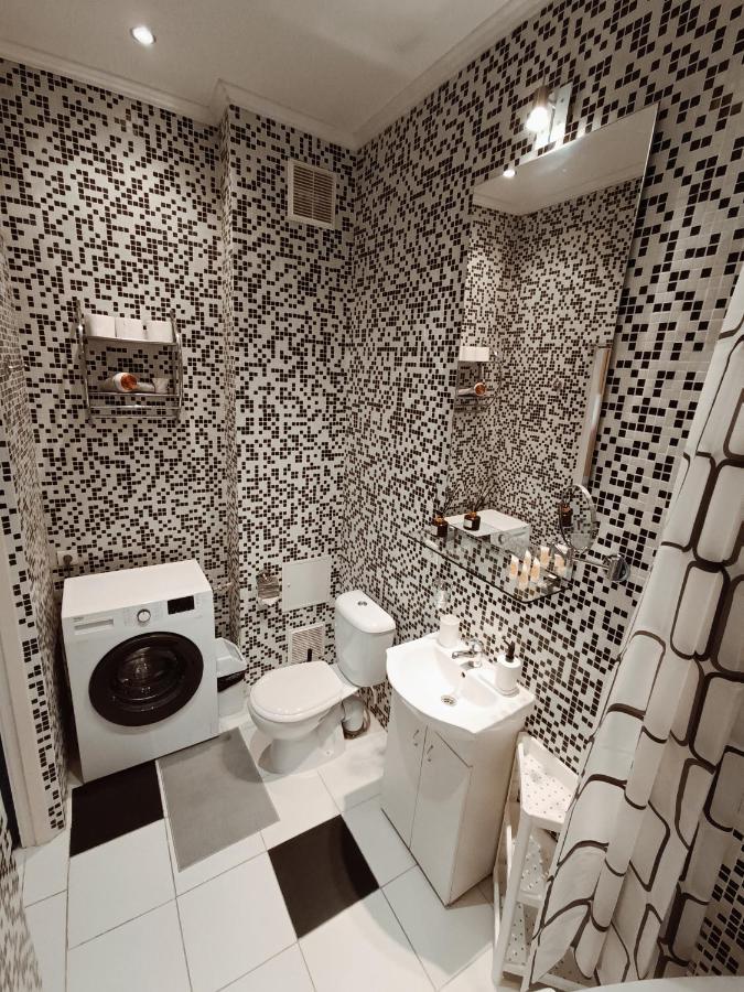 Centrally Located Studio Apartment Рига Екстер'єр фото