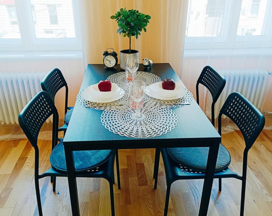 Centrally Located Studio Apartment Рига Екстер'єр фото